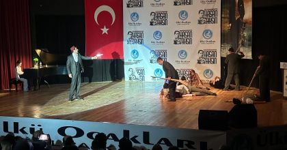 İZMİR ÜLKÜ OCAKLARINDAN HASAN TAHSİN ORATORYOSU