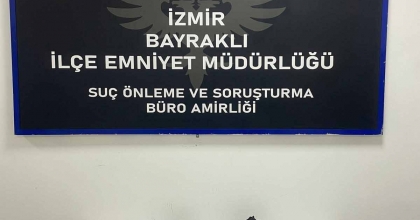 İZMİR'DE ZEHİR TACİRİ 3 ŞÜPHELİ YAKALANDI