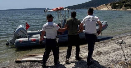 JANDARMAYI GÖRÜNCE KAÇMAYA ÇALIŞAN ŞÜPHELİ YAKALANDI