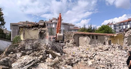 KAPATILAN CEZAEVİ YERİNE PARK YAPILACAK