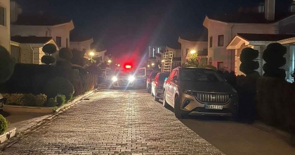 KARDEŞLER ARASINDAKİ SİLAHLI KAVGADA 3 KİŞİ YARALANDI
