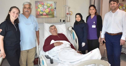 AMELİYATTA HASTANIN SAFRA KESESİNDEN 491 TAŞ ÇIKTI