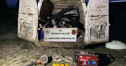 KÜTAHYA'DA 4 KABLO HIRSIZI SUÇÜSTÜ YAKALANDI