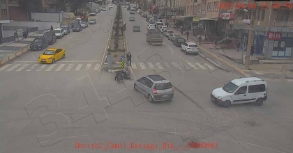 KÜTAHYA'DAKİ TRAFİK KAZALARI KAMERALARA YANSIDI