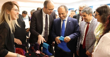 PAÜ’DE “HASAT” SERGİSİ SANATSEVERLERLE BULUŞTU