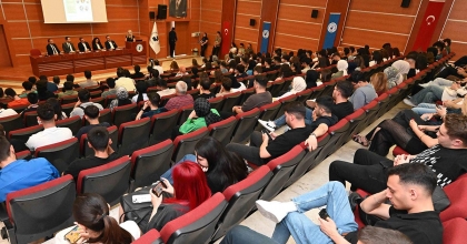 PAÜ’LÜ GENÇLERE GİRİŞİMCİLİK HİKAYELERİNİ ANLATTILAR