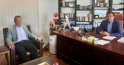 SUBAŞIOĞLU'NDAN ZEYBEKCİ'YE ZİYARET