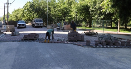 TURGUTLU’NUN YOLLARI YENİLENİYOR