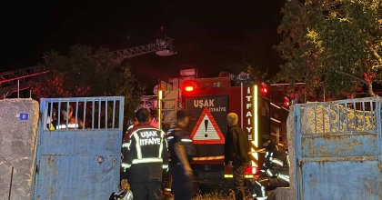 UŞAK'TA 3 EV YANGINDA ZARAR GÖRDÜ