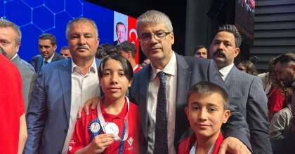 YAZILIMDA TÜRKİYE İKİNCİSİ OLDULAR