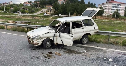 YAĞIŞLI HAVADA KAZALAR ARTTI