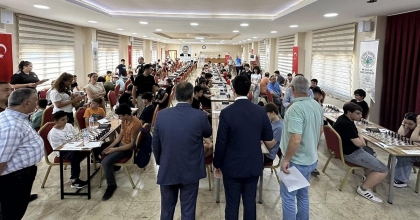 SATRANÇTA DERECEYE GİRENLER ÖDÜLLENDİRİLDİ