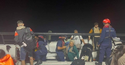 BODRUM'DA 26 DÜZENSİZ GÖÇMEN YAKALANDI