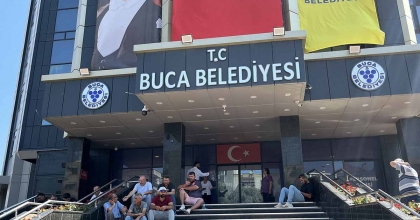 BUCA BELEDİYESİ ÇALIŞANLARI İŞ BIRAKMA EYLEMİNDE