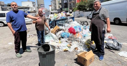 BUCA'DA SOKAKLAR ÇÖP KOKTU, VATANDAŞ İSYAN ETTİ
