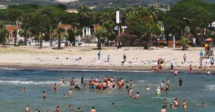 EFELER GENÇLİK KAMPI'NDA BULUŞTULAR