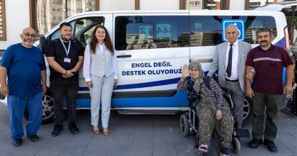 ENGELLİ VATANDAŞLARA YUNUSEMRE’DEN HAYAT KOLAYLAŞTIRAN YARDIMLAR