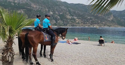 FETHİYE'DE ATLI JANDARMA TİMİ GÖREVE BAŞLADI