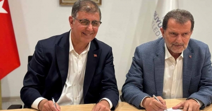 İZDENİZ’DE İMZALAR ATILDI