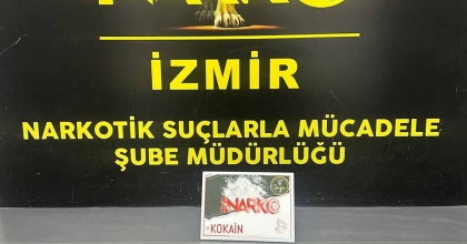 İZMİR'DE 2 KİLO 300 GRAM KOKAİN ELE GEÇİRİLDİ