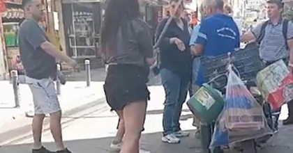 İZMİR'DE BELEDİYE İŞÇİSİNE SALDIRAN 2 GENÇ KIZ TUTUKLANDI