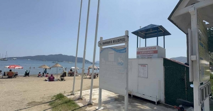 MARMARİS'TE VATANDAŞTAN 'CANKURTARAN' VE 'SOYUNMA KABİNİ' TEPKİSİ