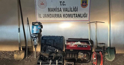 ORMANLIK ALANDA KAÇAK KAZIYA SUÇÜSTÜ