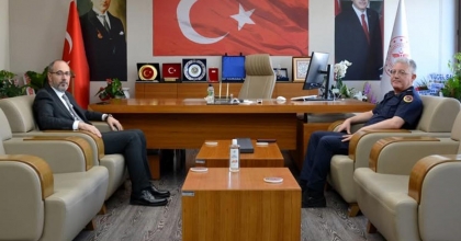 SAĞLIK MÜDÜRÜ ÖZTÜRK'E HAYIRLI OLSUN ZİYARETİ