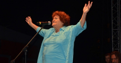 SELDA BAĞCAN DENİZLİLİLERLE BULUŞACAK