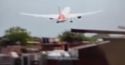 YOLCU UÇAĞI DÜŞTÜ: 242 KİŞİ HAYATINI KAYBETTİ