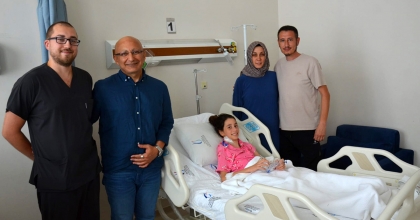 10 YAŞINDAKİ MERVE'NİN KALBİNDEKİ İKİ DELİK KAPATILDI