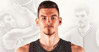 ALİAĞA PETKİMSPOR, LETONYALI FORVET ROBERTS BLUMBERGS İLE ANLAŞTI