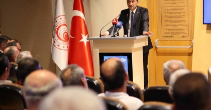 SALICI’DAN AYAKKABI SEKTÖRÜNE DÖNÜŞÜM ÇAĞRISI