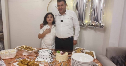 BAŞKAN AKEL'DEN MİNİK BUĞLEM'E DOĞUM GÜNÜ SÜRPRİZİ