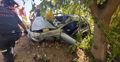 FETHİYE’DE TRAFİK KAZASI: 2 ÖLÜ, 1 YARALI