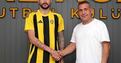 ALİAĞA FK'DAN SAVUNMAYA TAKVİYE