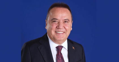  ANTALYA BÜYÜKŞEHİR BELEDİYE BAŞKANI MUHİTTİN BÖCEK TUTUKLANDI