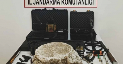 AYDIN'DA EŞ ZAMANLI TARİHİ ESER OPERASYONU: 5 GÖZALTI