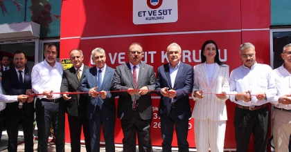 AYDIN’IN İLK ET VE SÜT KURUMU MAĞAZASI İNCİRLİOVA’DA HİZMETE GİRDİ