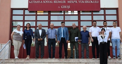  BAŞKAN KAHVECİ’DEN DPÜ SOSYAL BİLİMLER MYO’YA ZİYARET