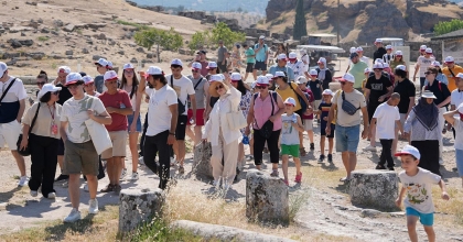 BEYAZ CENNETTE TARİH VE STRATEJİ BULUŞTU