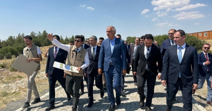 BAKAN ERSOY, ULUBEY KANYONU VE BLAUNDUS ANTİK KENTİ'Nİ ZİYARET ETTİ