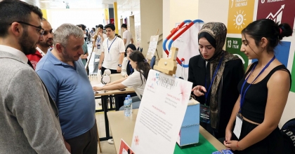 DENEYAP TEKNOLOJİ ATÖLYESİNDE PROJE ŞENLİĞİ