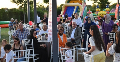 DENİZLİ’DE KORUYUCU AİLE GÜNÜ KUTLANDI