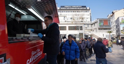 DENİZLİ’NİN MOBİL İKRAM ARAÇLARI 250 BİN KİŞİYE ULAŞTI