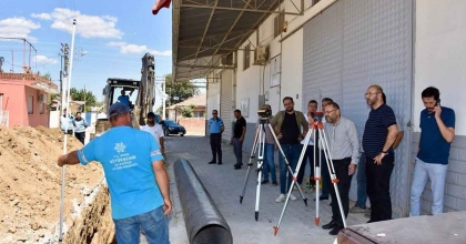 GERMENCİK'TE YAĞMUR SUYU ALTYAPI ÇALIŞMALARI SÜRÜYOR
