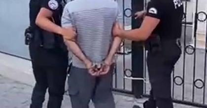 İZMİR’DE 25 YILLA ARANAN HIRSIZ YAKALANDI