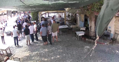 KAHVEHANEDE KALP KRİZİ GEÇİREN ADAM HAYATINI KAYBETTİ