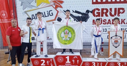 KARATECİLER DENİZLİ’DEN MADALYALAR İLE DÖNDÜ