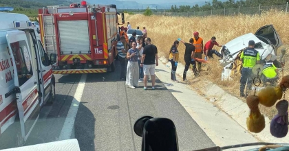 KIRKAĞAÇ'TA FECİ KAZA: 1'İ AĞIR 4 YARALI
